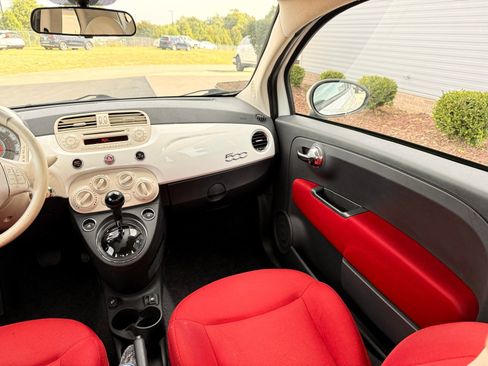 Used 2015 FIAT 500 Pop FWD image 25