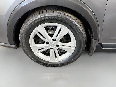Used 2021 Nissan Kicks S FWD image 38