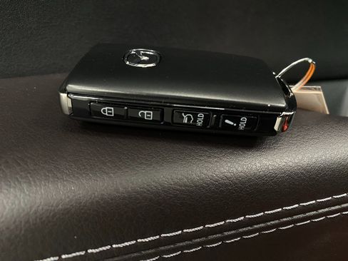 New 2025 MAZDA CX-5 Signature image 31