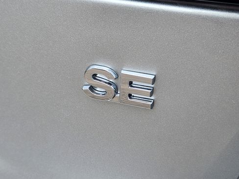 New 2025 Mitsubishi Outlander Sport SE image 9