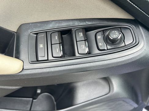 Used 2019 Subaru Impreza 2.0i Premium AWD/4WD image 26