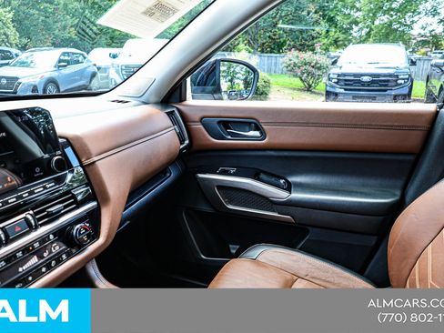 Used 2023 Nissan Pathfinder Platinum w/ Cargo Package FWD image 37