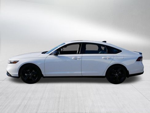 Certified 2025 Honda Accord Sport image 4