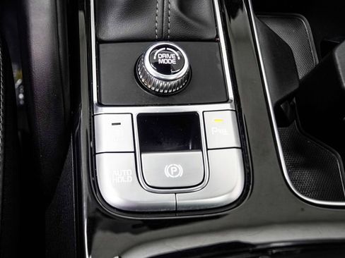 Used 2025 Kia Telluride S FWD image 21