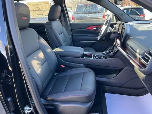 New 2026 Chevrolet Traverse Z71 w/ Enhanced Driving Package image 28