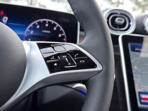 New 2026 Mercedes-Benz GLC 300 GLC 300 image 24