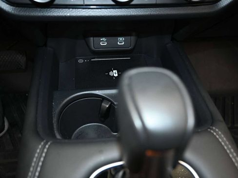 Used 2026 Honda HR-V EX-L image 13