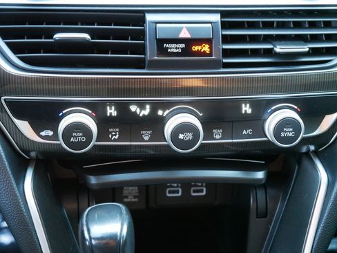 Used 2022 Honda Accord Sport image 23