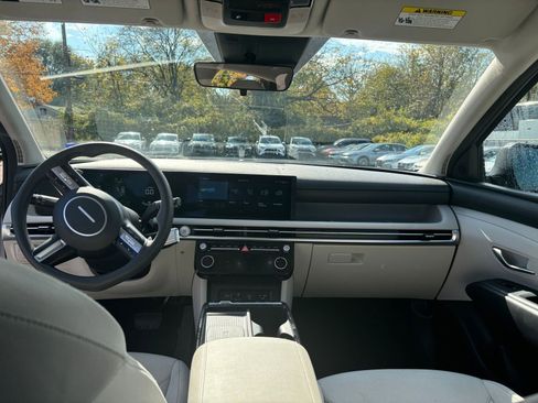 Used 2025 Hyundai Tucson Blue image 33