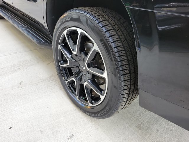Used 2021 Chevrolet Tahoe RST RWD image 35