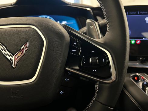 Used 2023 Chevrolet Corvette Stingray Coupe w/ Z51 Performance Package image 14