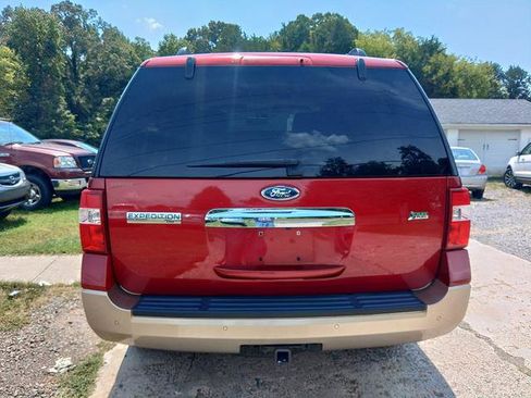 Used 2014 Ford Explorer XLT w/ Equipment Group 202A AWD/4WD image 4