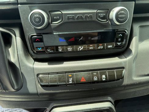 Used 2023 RAM ProMaster 3500 w/ Driver Convenience Group FWD image 16