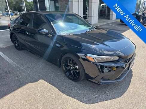 Used 2023 Honda Civic Sport image 1