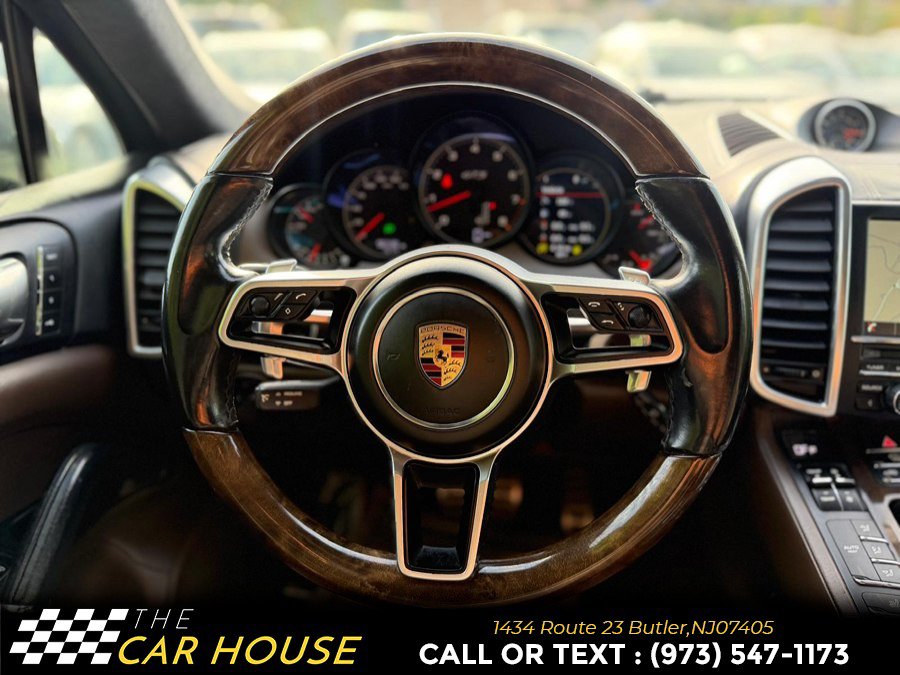 Used 2016 Porsche Cayenne GTS w/ Premium Package Plus AWD/4WD image 28