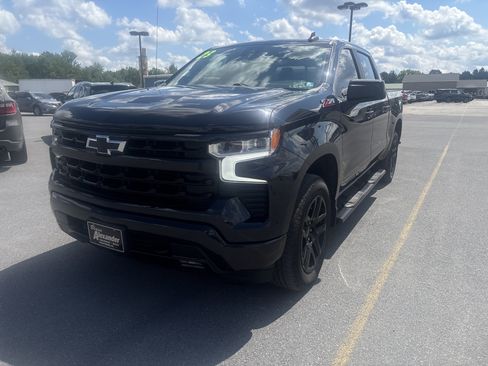 Used 2023 Chevrolet Silverado 1500 RST AWD/4WD image 1