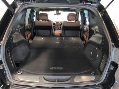 Used 2021 Jeep Grand Cherokee Summit image 35