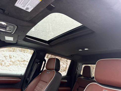 Used 2022 GMC Sierra 1500 Denali Ultimate image 13