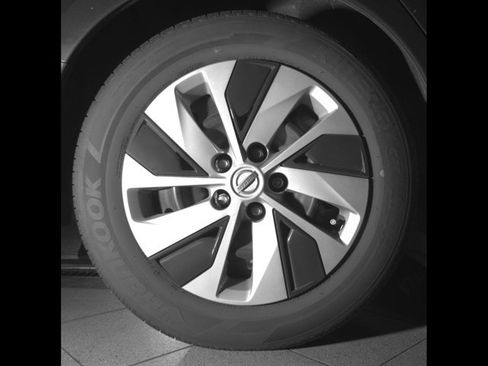 Used 2021 Nissan Altima 2.5 S w/ Driver Assist Package FWD image 12