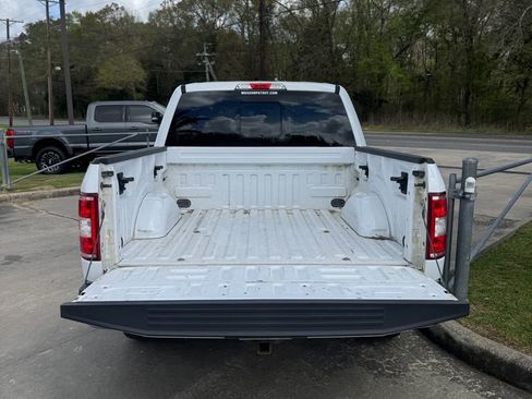 Used 2018 Ford F150 XLT w/ Equipment Group 302A Luxury image 6
