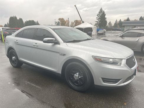 Used 2019 Ford Taurus Limited image 7