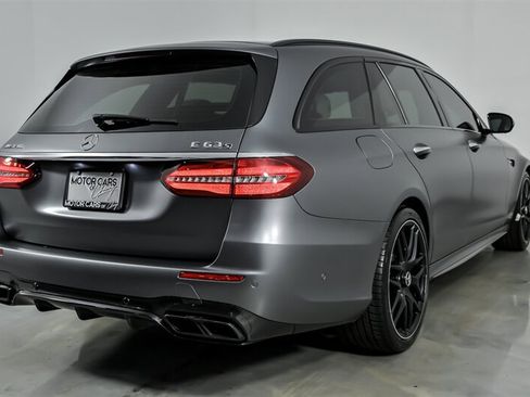 Used 2019 Mercedes-Benz E 63 AMG S image 12