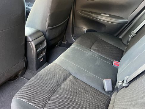 Used 2019 Nissan Sentra S FWD image 5