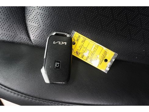 Used 2023 Kia Sorento SX FWD image 44