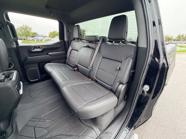 Certified 2023 Chevrolet Silverado 1500 LTZ AWD/4WD image 23