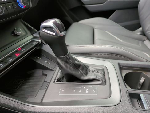 Certified 2023 Audi Q3 2.0T Premium Plus w/ Premium Plus Package image 25