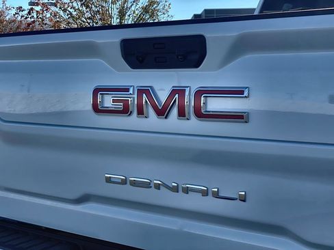 New 2026 GMC Sierra 2500 Denali w/ Denali Reserve Package AWD/4WD image 41