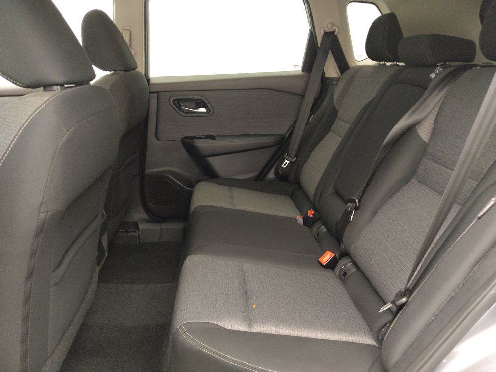 Used 2022 Nissan Rogue SV FWD image 18