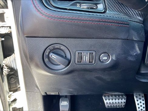 Used 2022 Dodge Challenger R/T Scat Pack RWD image 36