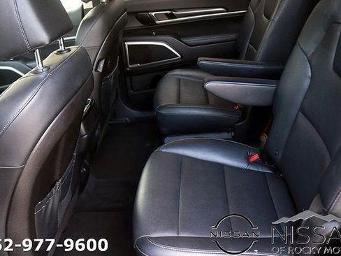 Used 2023 Kia Telluride S w/ S Sunroof Package FWD image 12