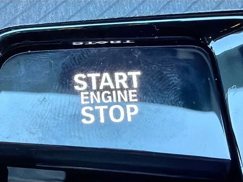 New 2026 BMW X3 xDrive30 w/ Convenience Package image 35