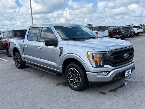 Used 2021 Ford F150 XLT w/ Equipment Group 302A High RWD image 2