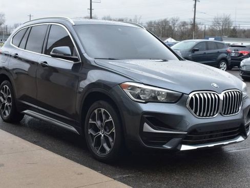 Used 2021 BMW X1 sDrive28i image 11