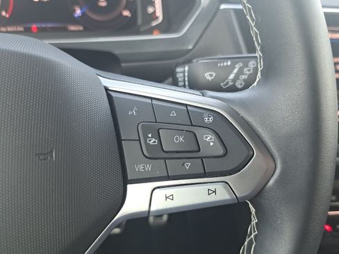Certified 2023 Volkswagen Tiguan SEL R-Line AWD/4WD image 19