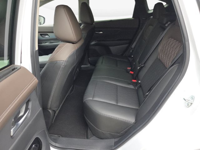 Used 2026 Nissan Murano Platinum w/ Cargo Package AWD/4WD image 14