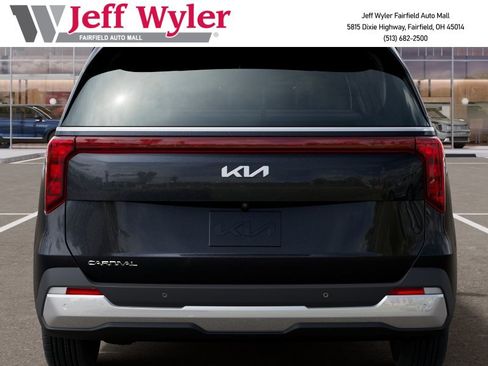 New 2026 Kia Carnival EX FWD image 14