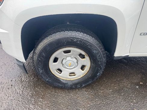 Used 2020 Chevrolet Colorado W/T w/ WT Convenience Package image 13