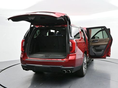 Used 2025 GMC Yukon Denali Ultimate AWD/4WD image 53