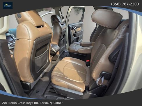 Used 2015 GMC Acadia SLT w/ Open Road Package AWD/4WD image 7
