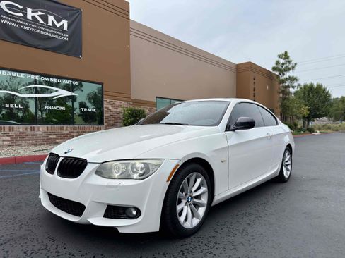 Used 2011 BMW 328i xDrive Coupe image 5