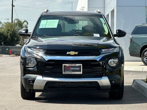 Used 2021 Chevrolet TrailBlazer LT w/ Convenience Package FWD image 9