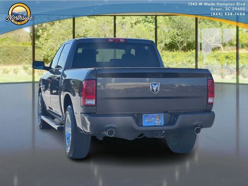 Used 2015 RAM 1500 Express w/ Popular Equipment Group image 3