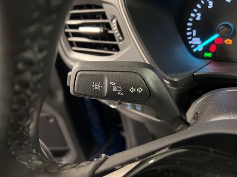 Certified 2022 Ford Escape SE w/ Cold Weather Package image 21