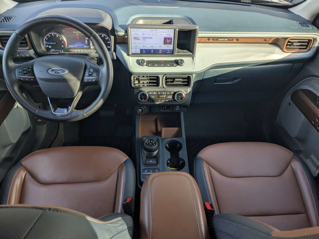 Used 2024 Ford Maverick Lariat w/ FX4 Off-Road Package AWD/4WD image 19