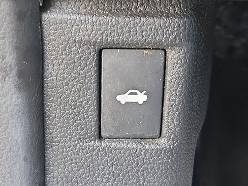 Certified 2024 Honda Accord LX image 28