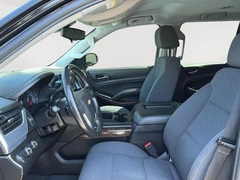 Used 2019 Chevrolet Tahoe LS AWD/4WD image 9